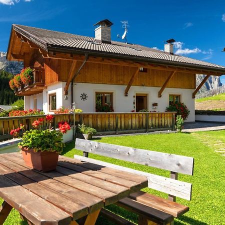 Ciasa Odlana Apartamento San Cassiano  Exterior foto